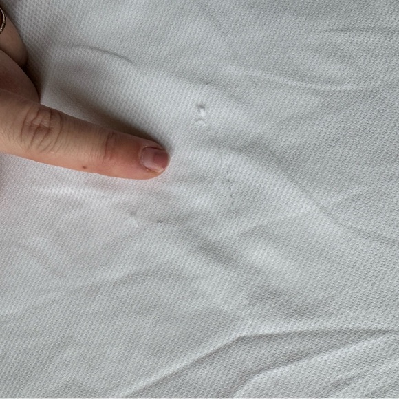 Lululemon | Dry Fit Tees - Grey and White, Large - Picture 7 of 7